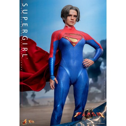 Supergirl - Hot Toys MMS715 The Flash 1/6th scale Collectible Figure