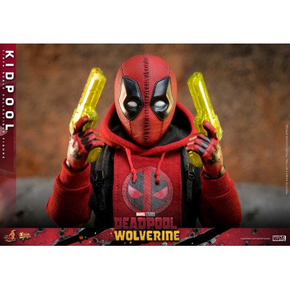 Hot Toys Kidpool 1/6スケールフィギュア Kidpool Sixth Scale Figure by Hot Toys | Sideshow Collectibles