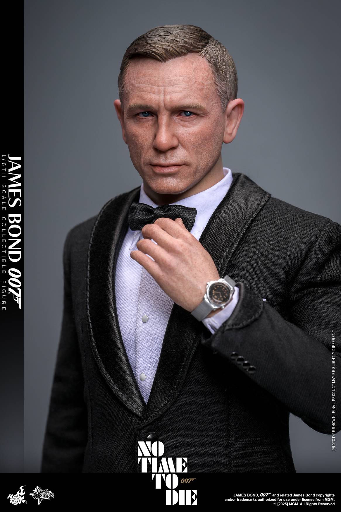 Hot Toys MMS803 No Time To Die 1/6th scale James Bond Collectible