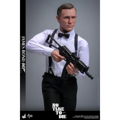 Hot Toys MMS803 No Time To Die 1/6th scale James Bond Collectible