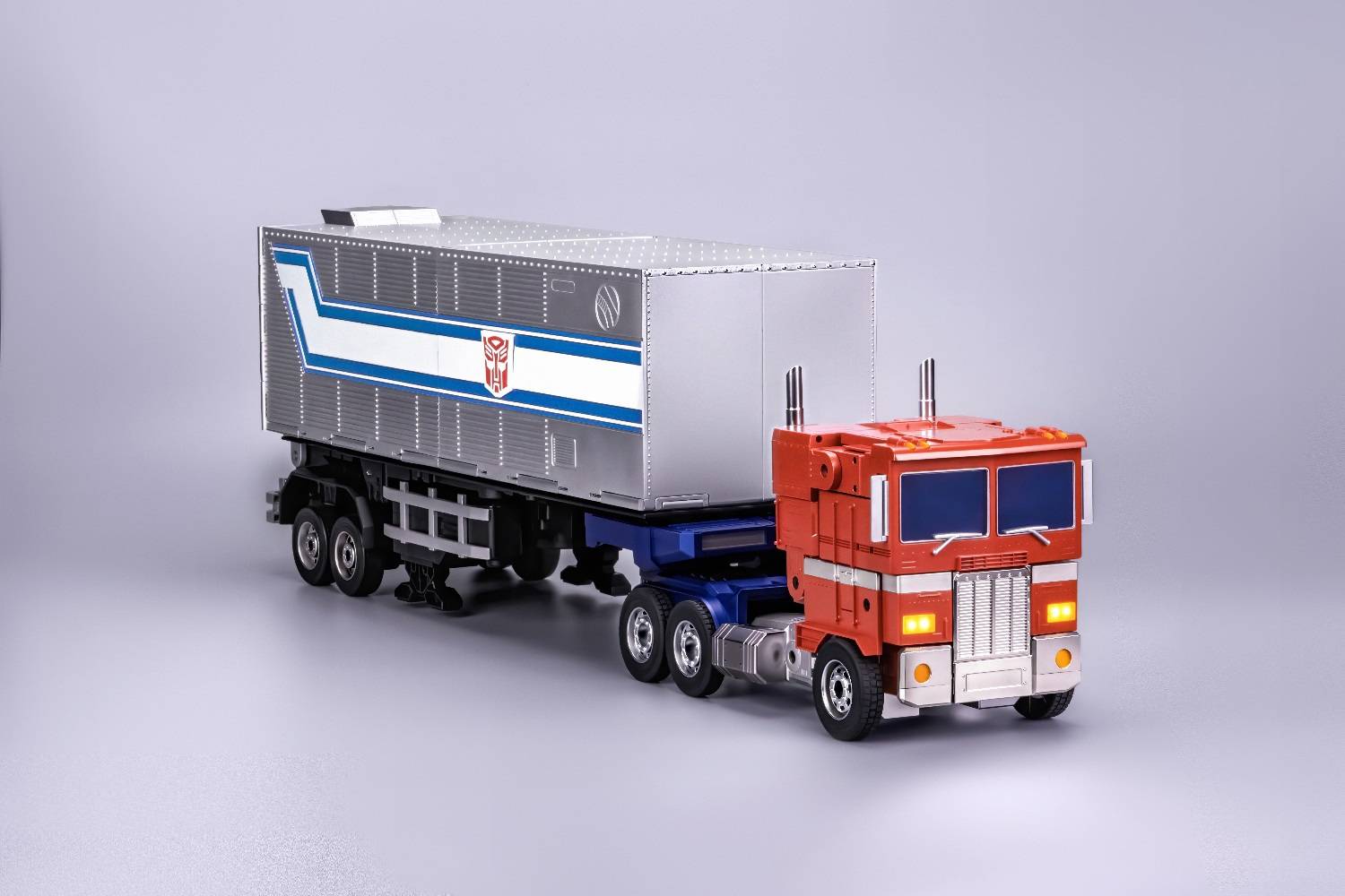 Optimus Prime AutoConverting Trailer with Roller Robosen Transformers (Collectors Edition)